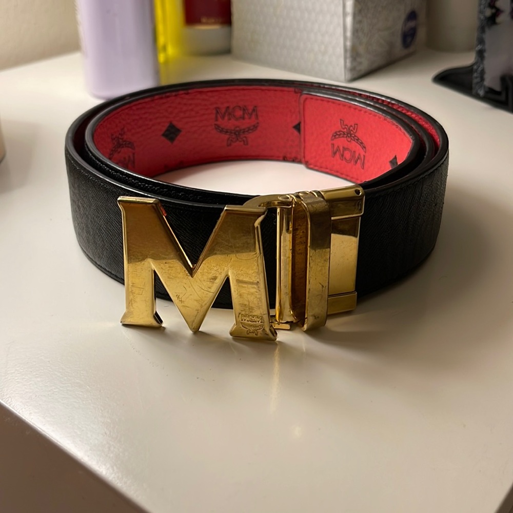 MCM reversible belt